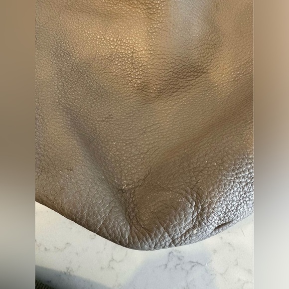 Marc Jacob’s Hilliar Hobo Bag - Picture 2 of 6